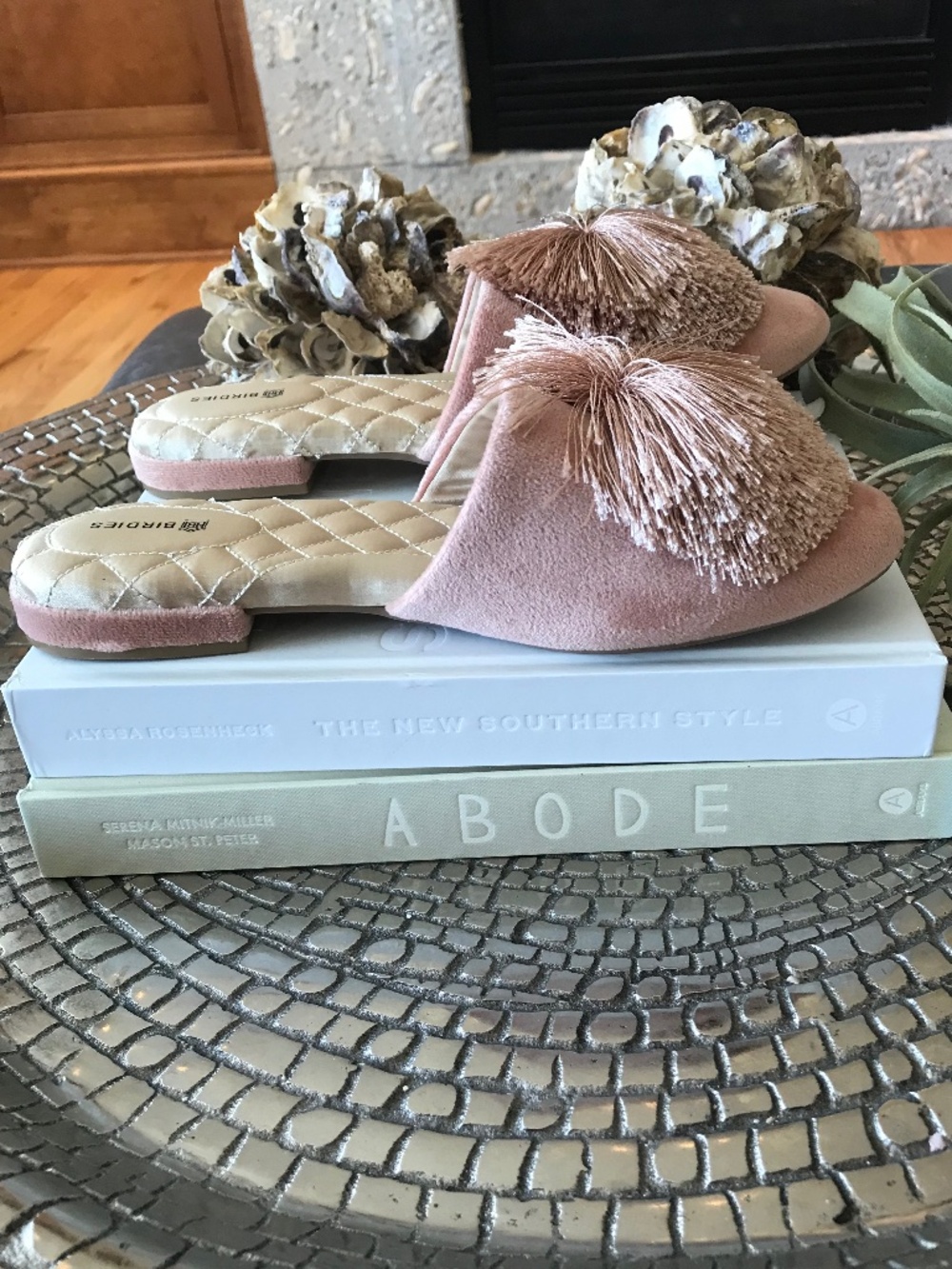 COQUETTE 🔥 BALLETCORE ROMANTIC VINTAGE INSPIRED PINK POM VELVET SLIDE - Picture 8 of 15